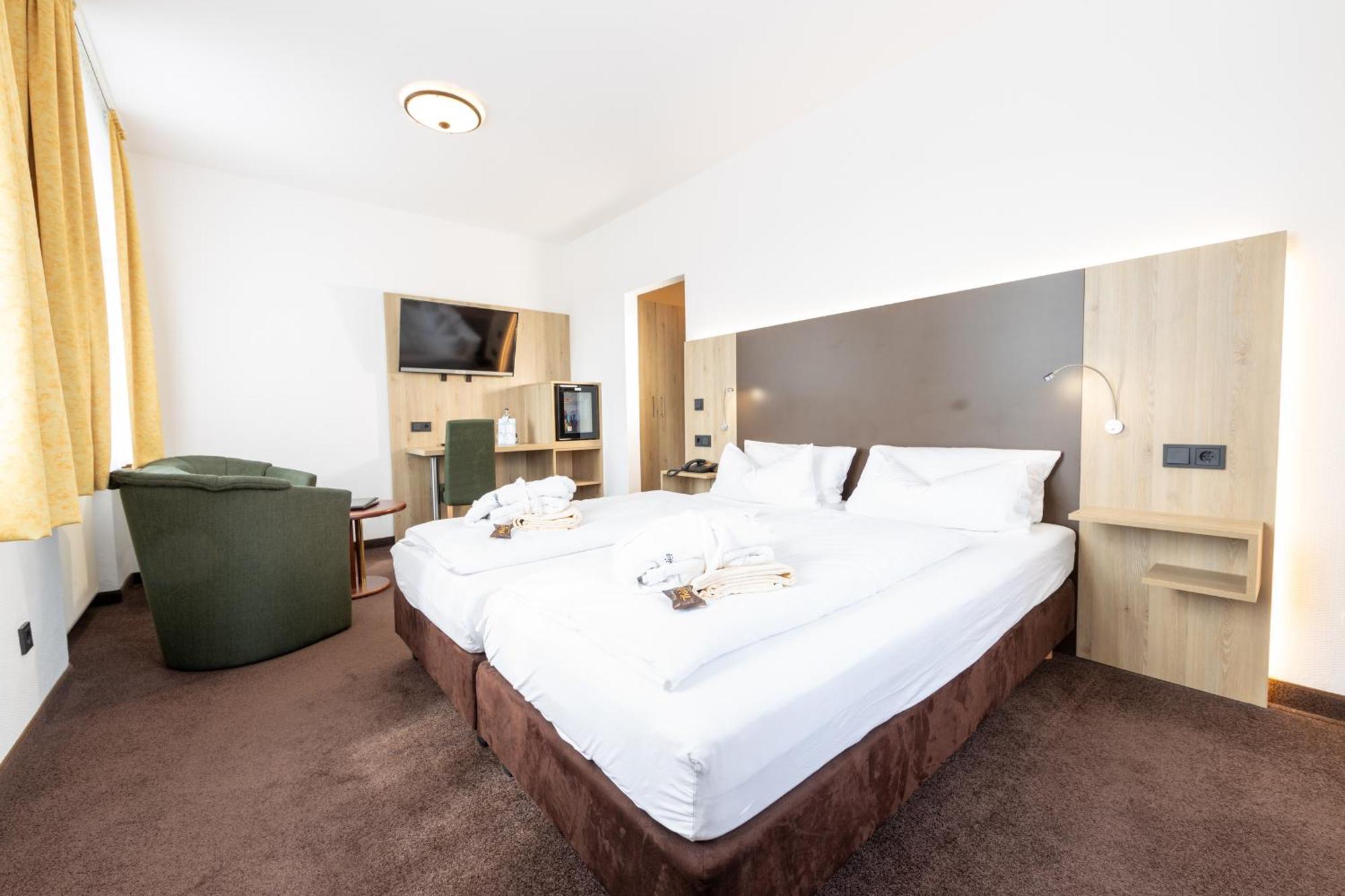 Sonnenhotel Hoher Hahn Schwarzenberg  Zewnętrze zdjęcie